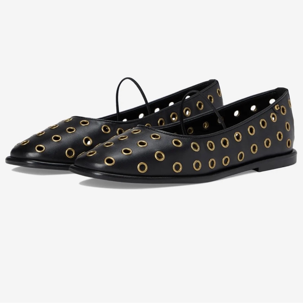 COACH Emilia Mary Jane with Grommets size 8.5 EUC